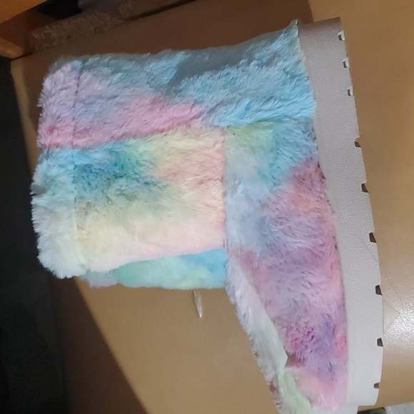 Unicorn 🦄 Boots - Picture 5 of 11